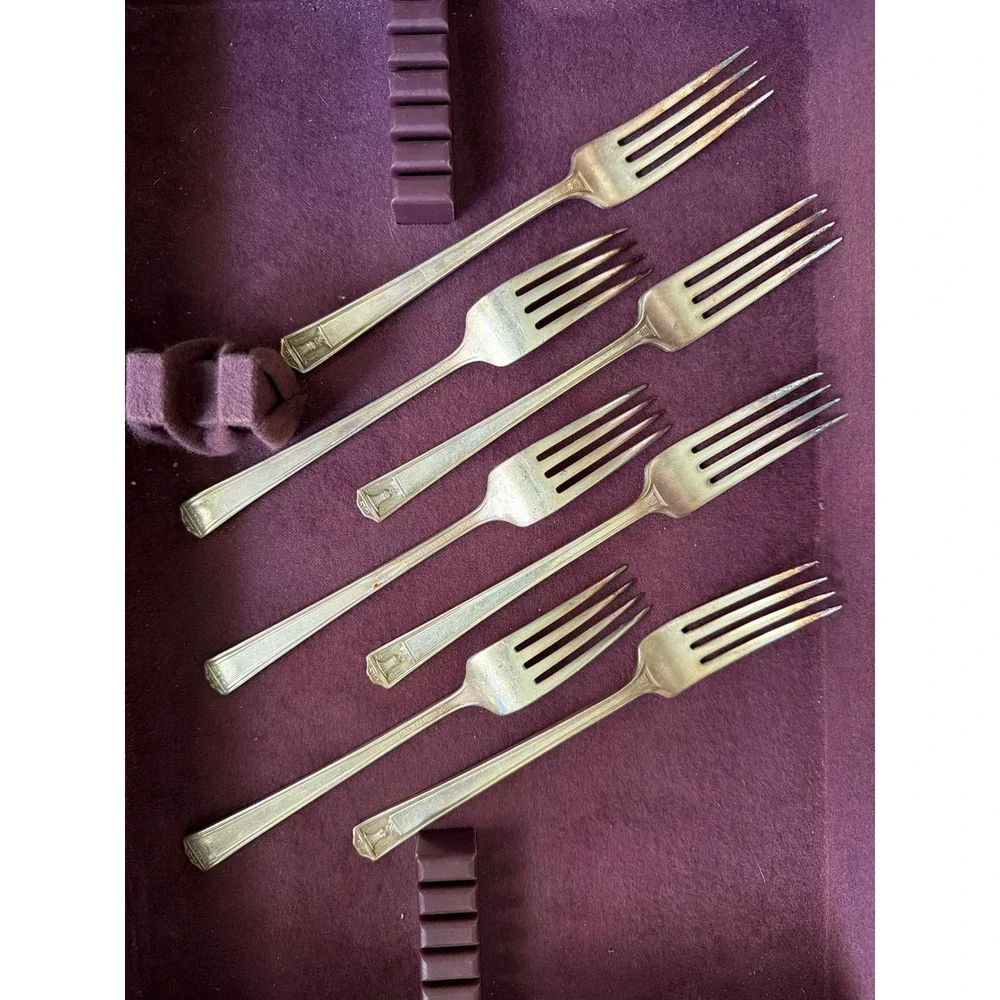 Holmes & Edwards Jamestown 1923 Silverplate Dinner Forks Set of 6 Art Deco